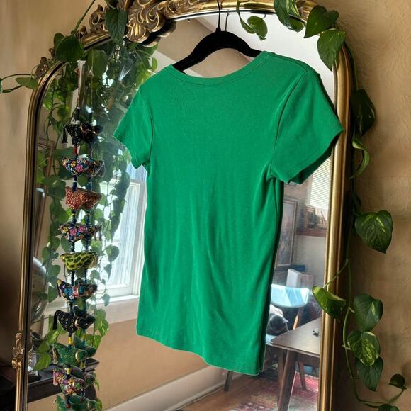 Vintage Ralph Lauren Green V-Neck T-Shirt Women’s Size Small - Picture 6 of 6